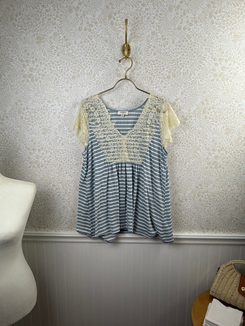 Umgee Blue and White Striped Lace Detail Short Sleeve Top - Size - Medium